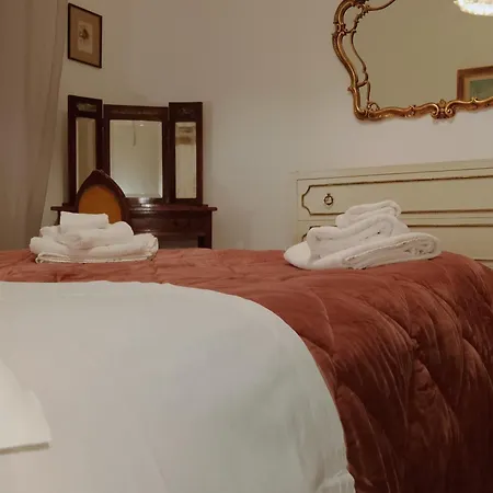 Wow 2 - 175 Mq - Posteggio Privato - Davanti Porto Traghetti - Fino A 10 Posti Letto - Balcone