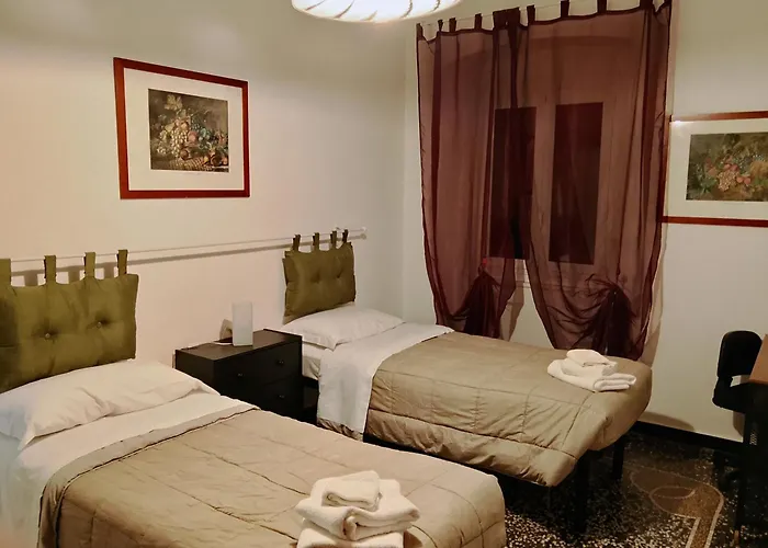 דירה Wow 2 - 175 Mq - Posteggio Privato - Davanti Porto Traghetti - Fino A 10 Posti Letto - Balcone ג'נובה