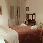 Wow 2 - 175 Mq - Posteggio Privato - Davanti Porto Traghetti - Fino A 10 Posti Letto - Balcone * Genova
