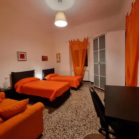Wow 2 - 175 Mq - Posteggio Privato - Davanti Porto Traghetti - Fino A 10 Posti Letto - Balcone Appartamento *